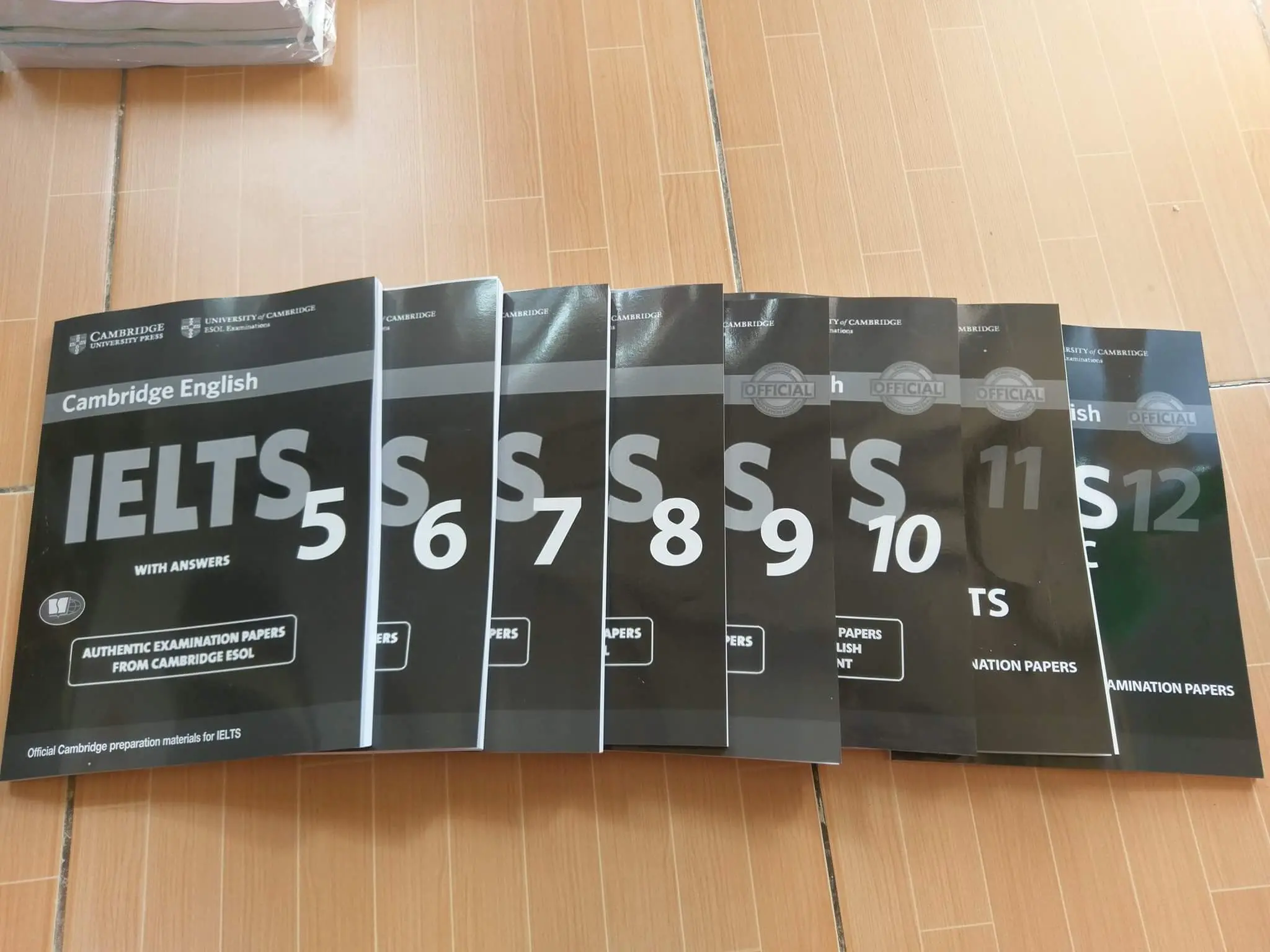 Mua trọn bộ Cambridge IELTS